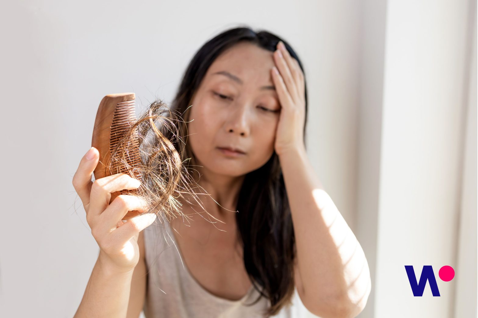 Common Signs And Causes Of Hair Loss